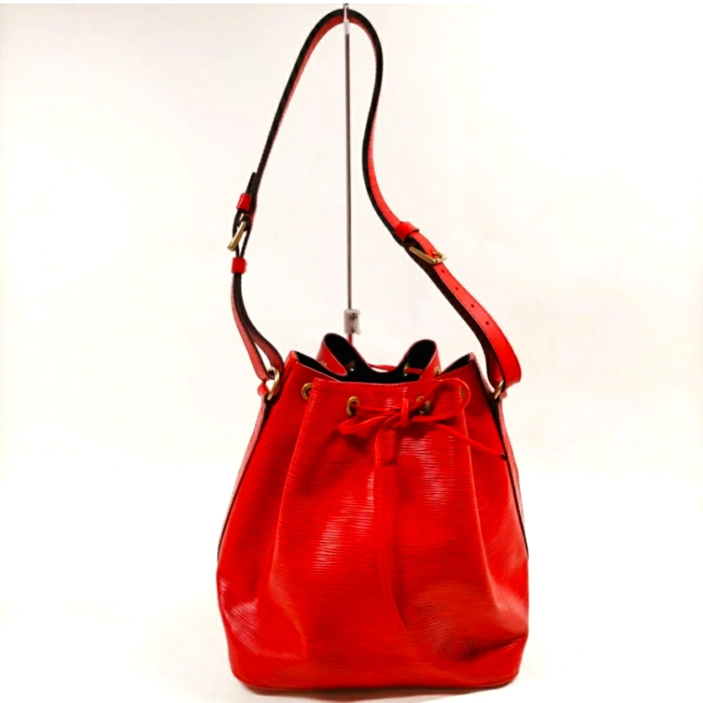 Louis Vuitton Epi Red Noe